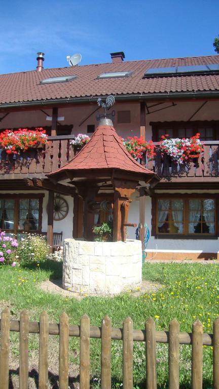 Mettenberger Hof - Pension Grafenhausen Exterior photo